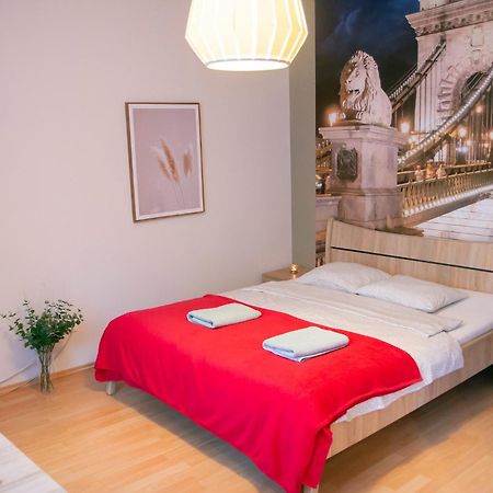 Keleti Studio Apartments บูดาเปสต์ ภายนอก รูปภาพ