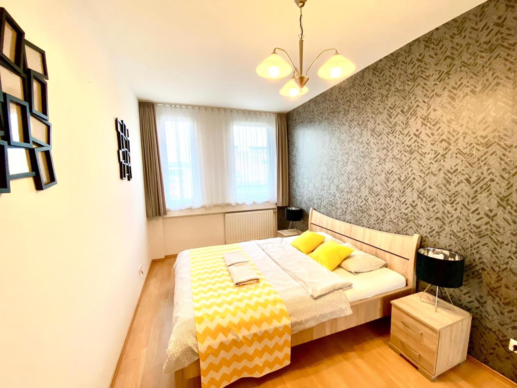 Keleti Studio Apartments บูดาเปสต์ ภายนอก รูปภาพ