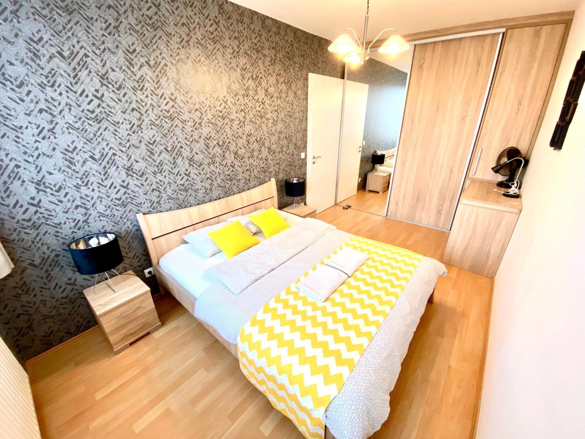 Keleti Studio Apartments บูดาเปสต์ ภายนอก รูปภาพ